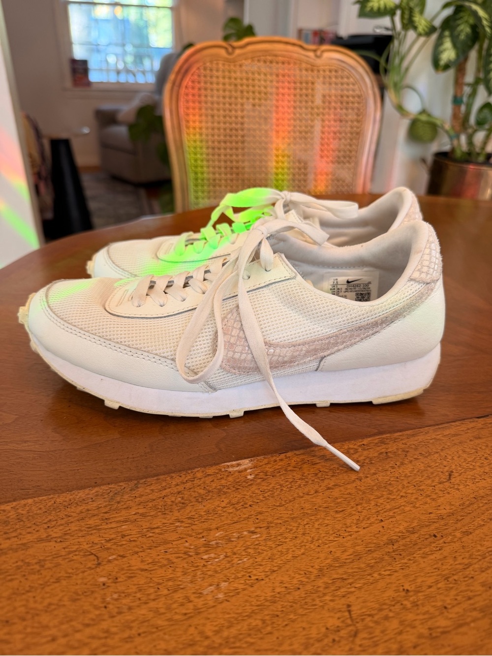 Nike Women’s White and Beige Low-Top Sneakers